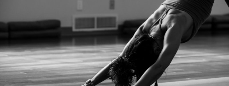 普拉提课程展示 - 精准塑形，改善体态与核心控制