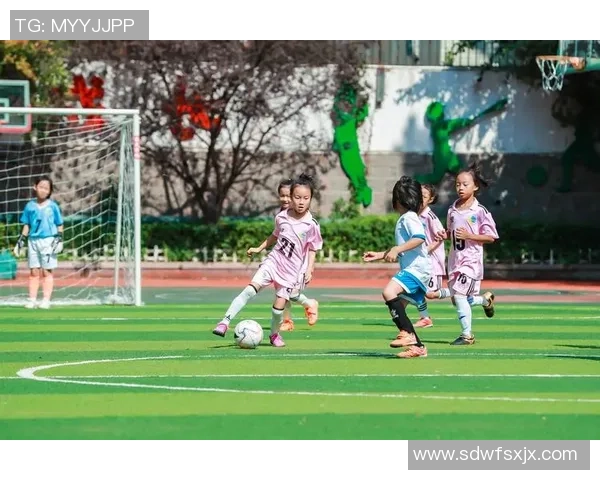 足球历史中的零号球员:他们如何在绿茵场上书写独特篇章