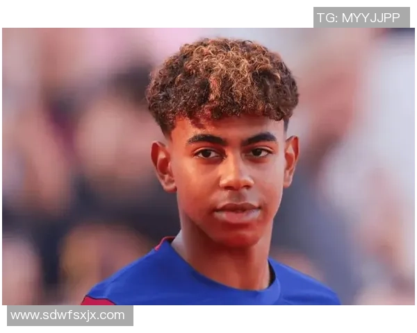 足球新星Dieme崛起之路 从街头球场到世界顶级联赛的奋斗故事